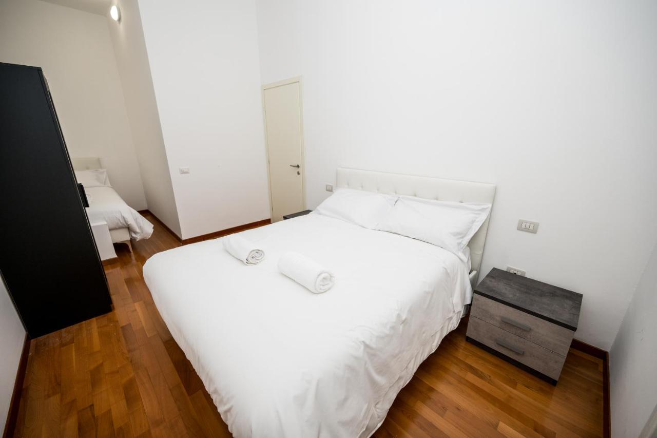 Shortmi Garibaldi Apartment Милано Екстериор снимка