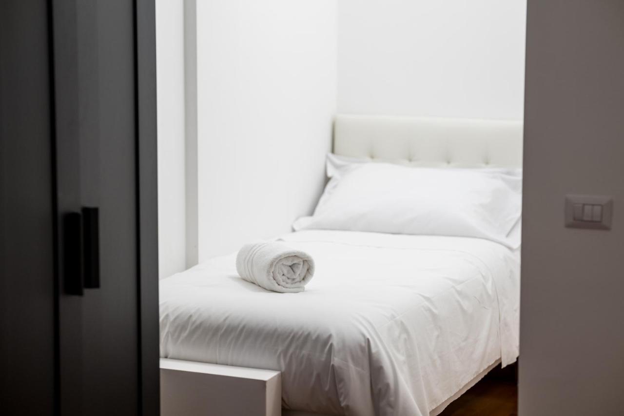 Shortmi Garibaldi Apartment Милано Екстериор снимка